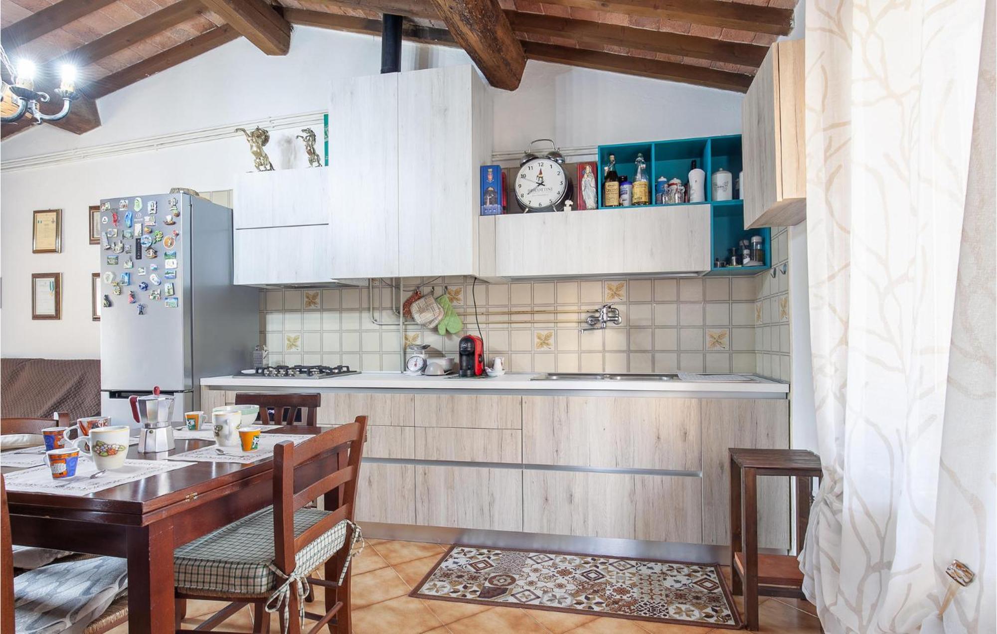 Awesome Home In Montefoscoli With Wifi Eksteriør billede